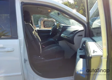 2013 Dodge Grand Caravan Se z USA, uszkodzony, nr VIN 2C4RDGBG6DR543511